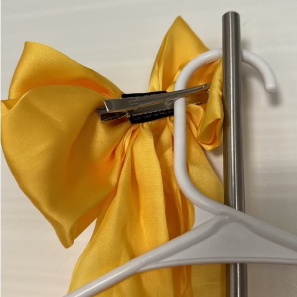 Yellow!!! Dress with Matching Bow - Picture 6 of 12